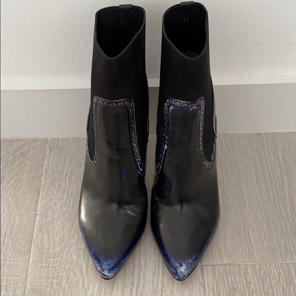 BRAND NEW! Madison Martin Margiela booties - Picture 3 of 5